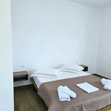 Ambelas Getaways Feriehus