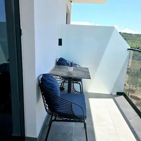 Ambelas Getaways Feriehus Himarë