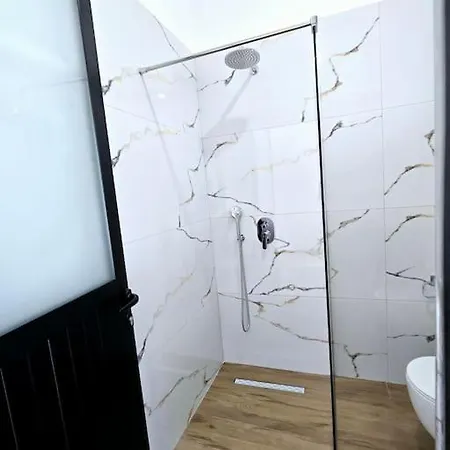 Ambelas Getaways Feriehus Himarë