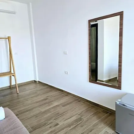 Ambelas Getaways * Himarë