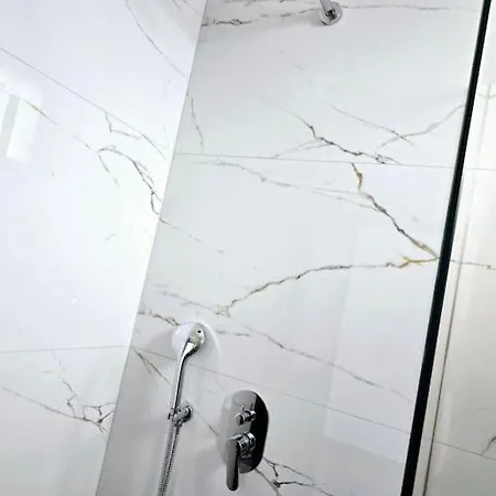 Ambelas Getaways Feriehus Himarë